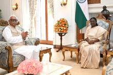 Hon’ble Governor Shri Pusapati Ashok Gajapathi Raju called on Hon’ble President of India, Smt. Droupadi Murmu at Rashtrapati Bhavan, New Delhi.